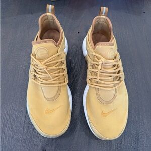 Nike Air Presto Wheat Tan Sneakers - Women’s Size 9